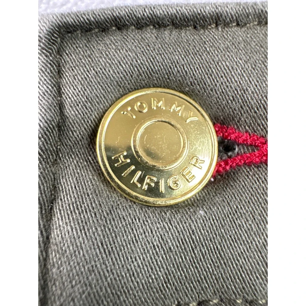 Tommy Hilfiger discover versatile